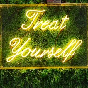 Meet your Posher, Isaac